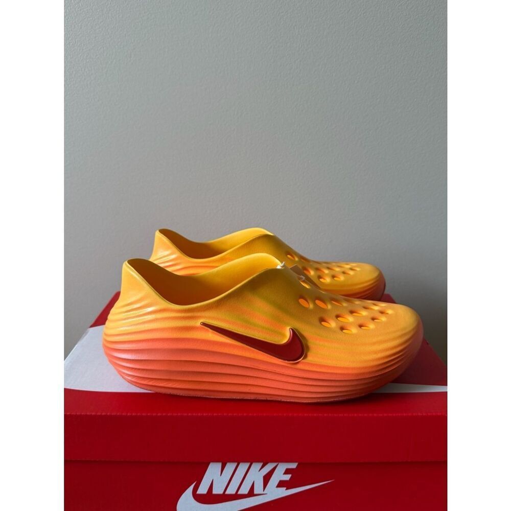 NIKE REACTX REJUVEN8 Topaz Gold HV5060-700 Men’s Size 8